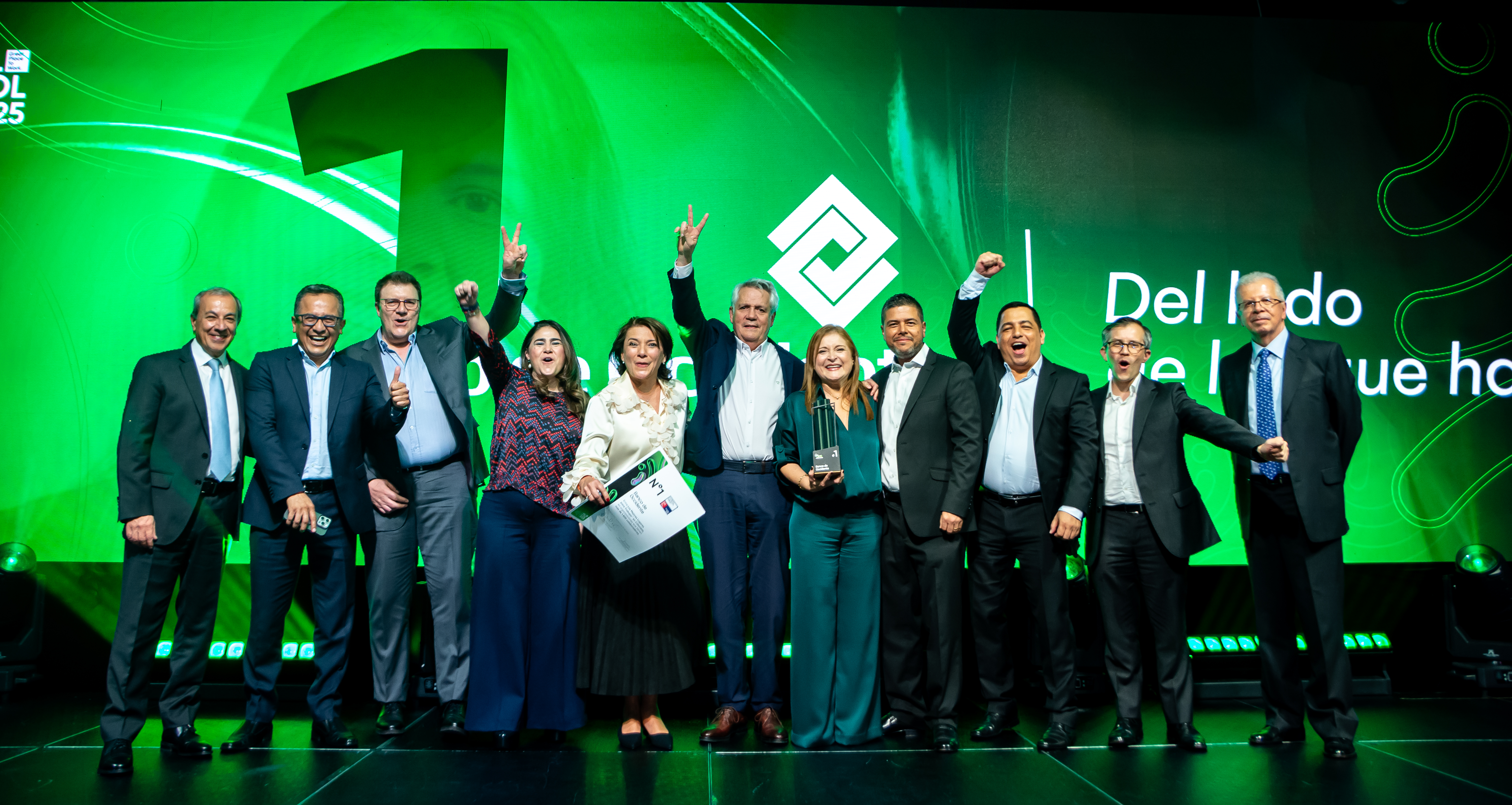 Los Mejores Lugares para Trabajar™ en Colombia 2025 | Moving People®